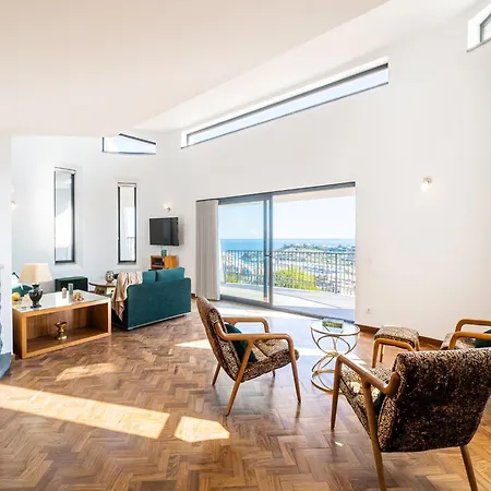 Вилла Holiday Home In Albufeira With Sea Views *