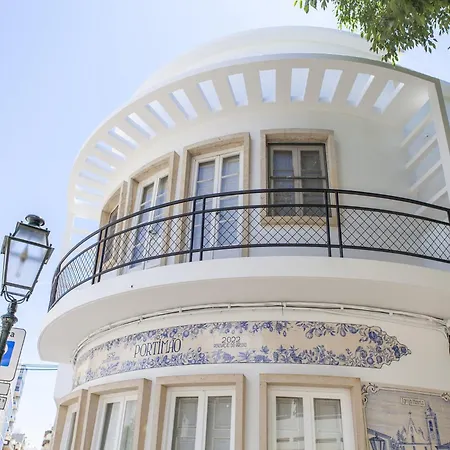 Holiday Home In Albufeira With Sea Views Албуфейра